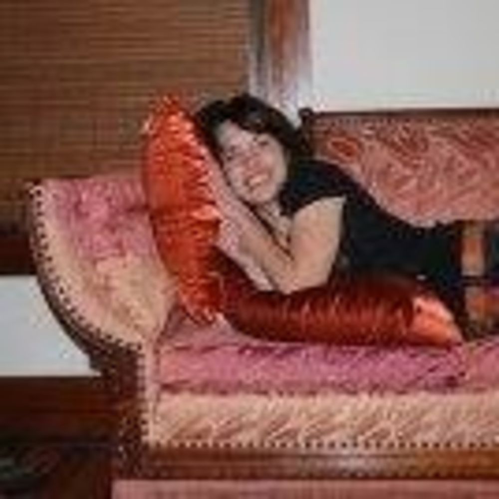 Meet your Posher, Gina